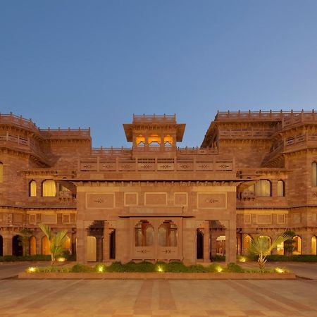 Radisson Jodhpur Hotel Jodhpur  Eksteriør billede