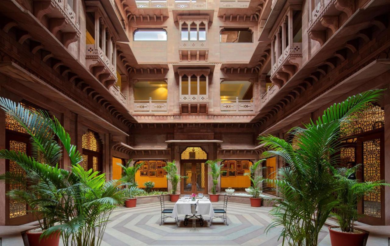 Radisson Jodhpur Hotel Jodhpur  Eksteriør billede